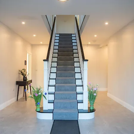 Willow Valley * Monaghan